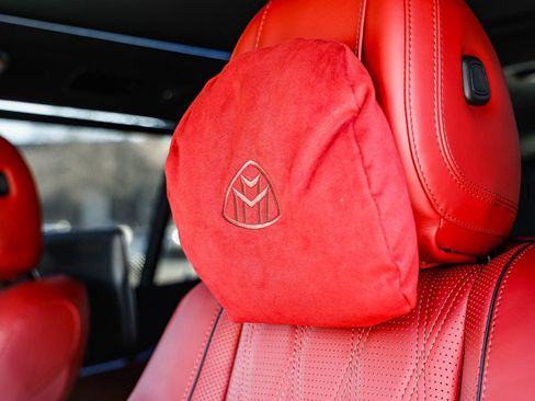 Certified 2025 Mercedes-Benz Maybach GLS 600 4MATIC image 33