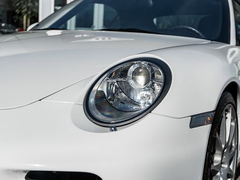 Used 2009 Porsche 911 Turbo image 22