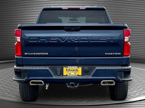 Used 2021 Chevrolet Silverado 1500 Custom Trail Boss AWD/4WD image 5