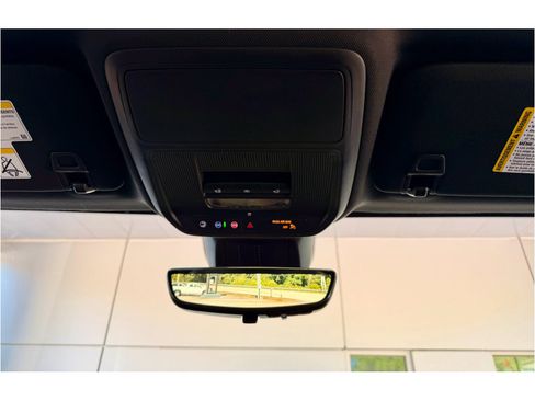 New 2026 Chevrolet Equinox LT w/ Midnight Edition FWD image 12