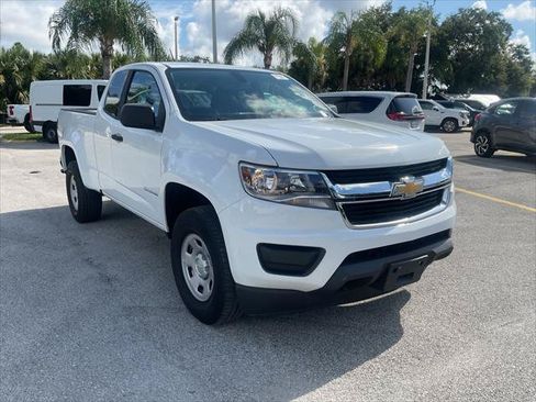 Used 2019 Chevrolet Colorado W/T w/ WT Convenience Package RWD image 12