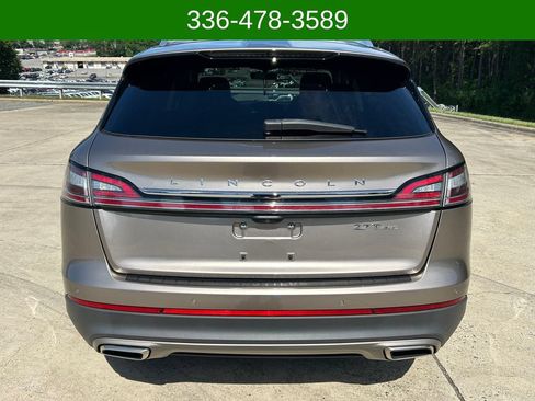 Used 2019 Lincoln Nautilus Reserve w/ Ultimate Package AWD/4WD image 4