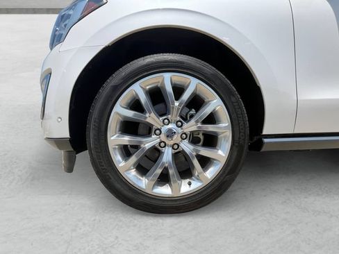 Used 2018 Ford Expedition Max Limited w/ Equipment Group 302A RWD image 23