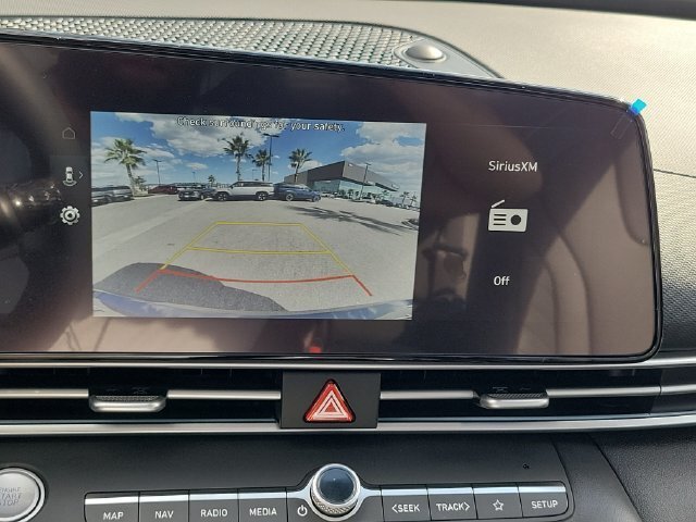 New 2026 Hyundai Elantra Limited FWD image 12