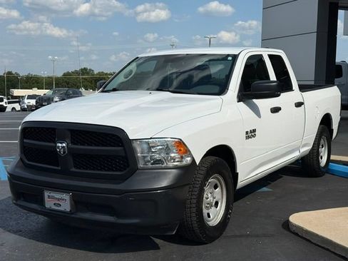 Used 2017 RAM 1500 Tradesman w/ Popular Equipment Group RWD image 3