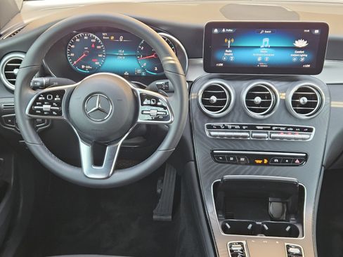 Used 2023 Mercedes-Benz GLC 300 4MATIC Coupe image 23