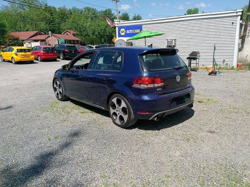 Used 2012 Volkswagen GTI 4-Door FWD image 6