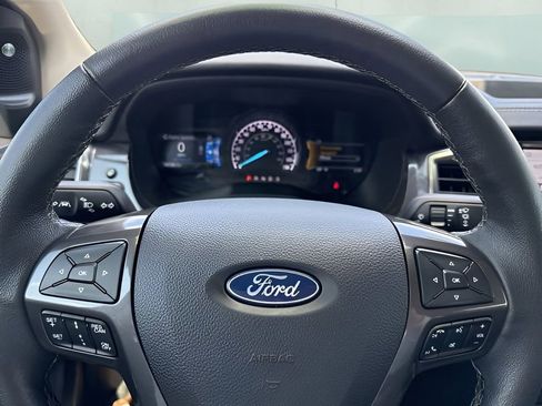 Used 2021 Ford Ranger Lariat w/ Equipment Group 501A High image 13