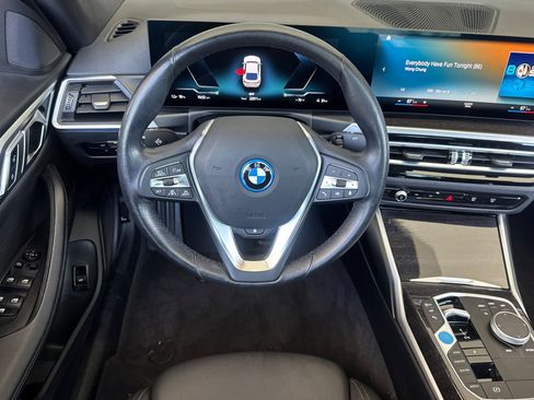 Used 2023 BMW i4 eDrive35 RWD image 30