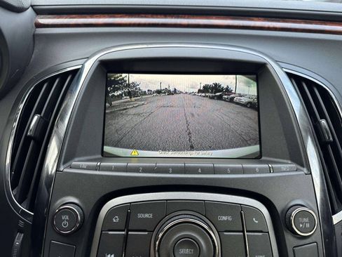 Used 2012 Buick LaCrosse Premium FWD image 22