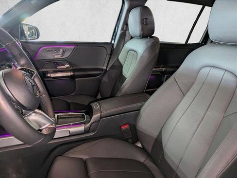 Certified 2025 Mercedes-Benz GLB 250 image 16