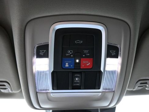 Used 2022 RAM 1500 Laramie image 44