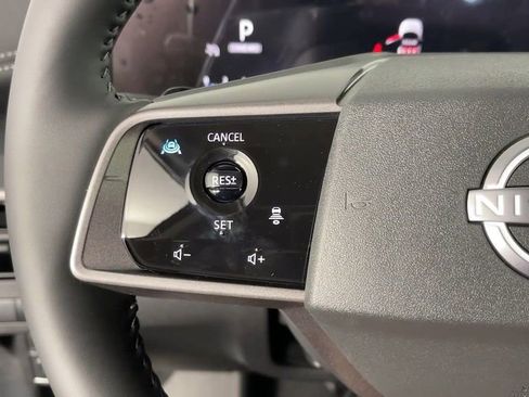 New 2025 Nissan Murano SV image 24