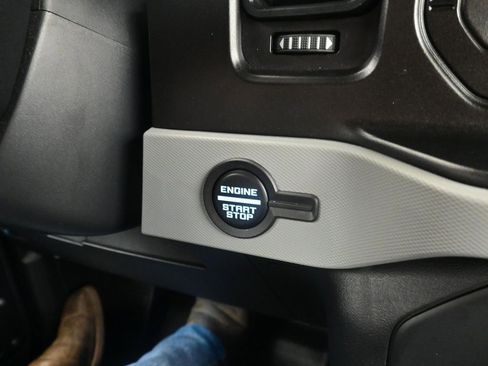 Used 2023 Ford Bronco Badlands image 15