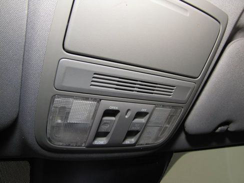 Certified 2022 Honda CR-V EX image 8