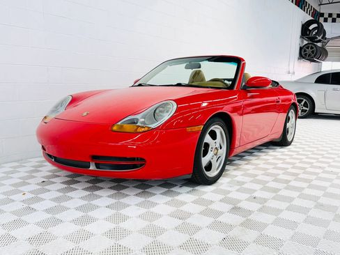 Used 1999 Porsche 911 Carrera image 2