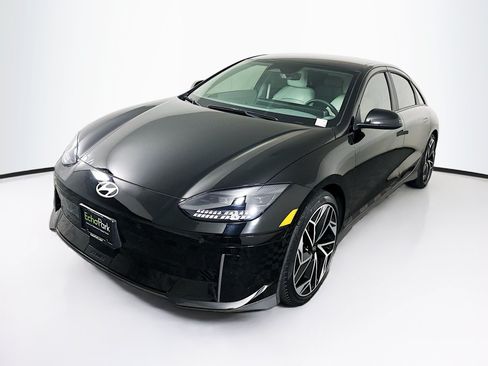 Used 2024 Hyundai Ioniq 6 SEL RWD image 3