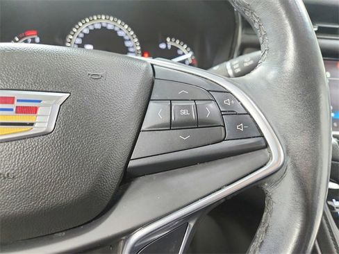 Used 2018 Cadillac XT5 Premium Luxury image 25