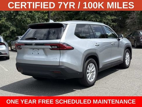 Used 2025 Toyota Grand Highlander FWD image 2
