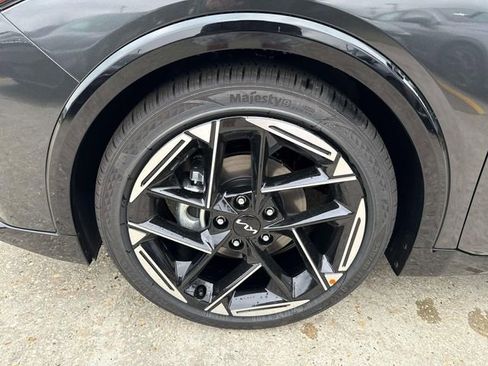 New 2026 Kia K4 GT-Line image 4