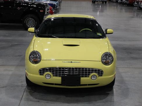 Used 2002 Ford Thunderbird RWD image 39