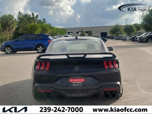 Used 2025 Ford Mustang Dark Horse RWD image 5