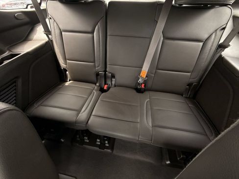 Used 2023 GMC Yukon Denali AWD/4WD image 26