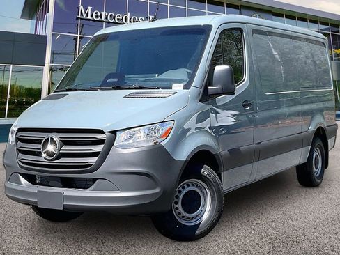 New 2026 Mercedes-Benz Sprinter 2500 image 2