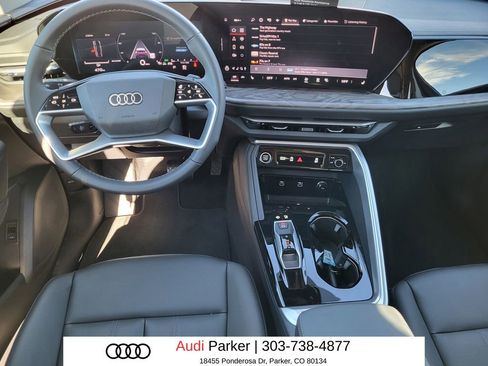 New 2025 Audi Q5 Premium image 9