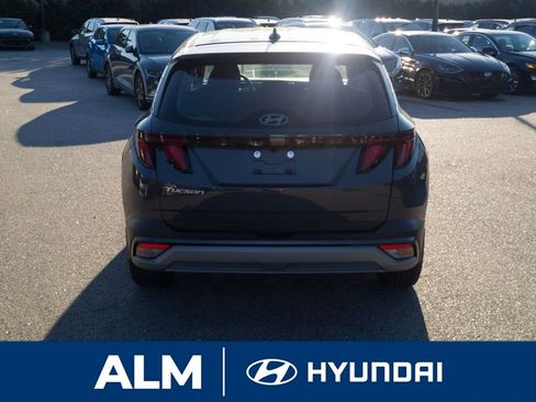 New 2026 Hyundai Tucson SE image 6