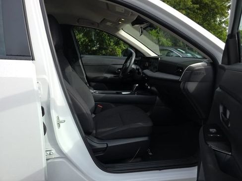 Used 2026 Nissan Kicks S FWD image 21