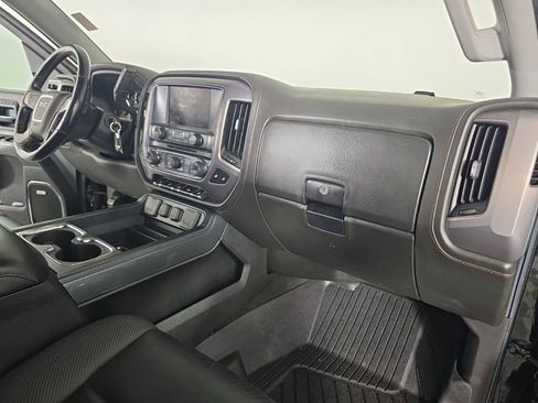 Used 2018 GMC Sierra 1500 SLT image 40