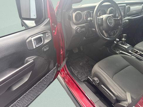 Used 2021 Jeep Wrangler Unlimited Sport AWD/4WD image 14