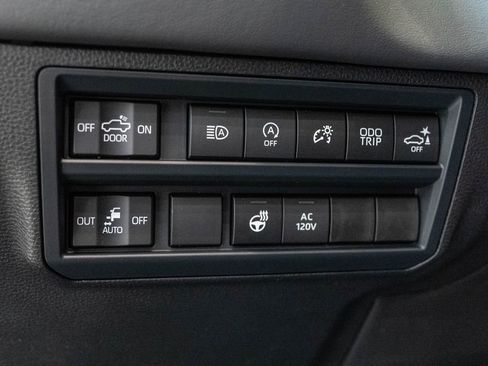 New 2026 Toyota Tundra Platinum AWD/4WD image 24
