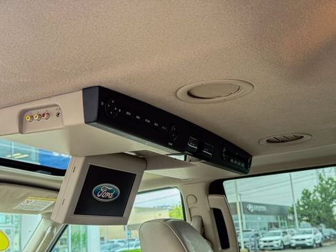 Used 2010 Ford Expedition Limited AWD/4WD image 47