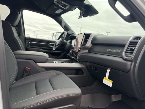 New 2026 RAM 1500 Big Horn AWD/4WD image 12