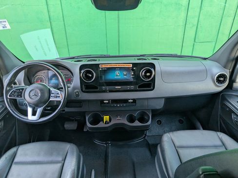 Used 2021 Mercedes-Benz Sprinter 4500 w/ Parking Package image 59