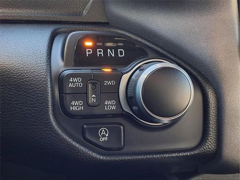 Used 2021 RAM 1500 Big Horn image 10