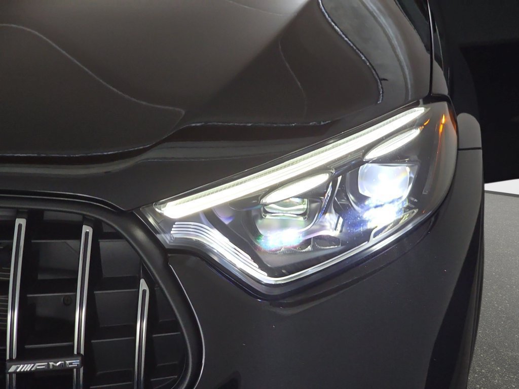 Used 2024 Mercedes-Benz GLC 43 AMG 4MATIC image 32