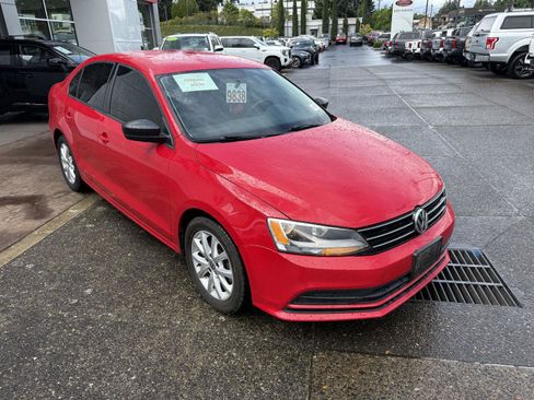 Used 2015 Volkswagen Jetta SE FWD image 8