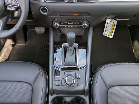 New 2025 MAZDA CX-5 AWD 2.5 S w/ Preferred Package image 21