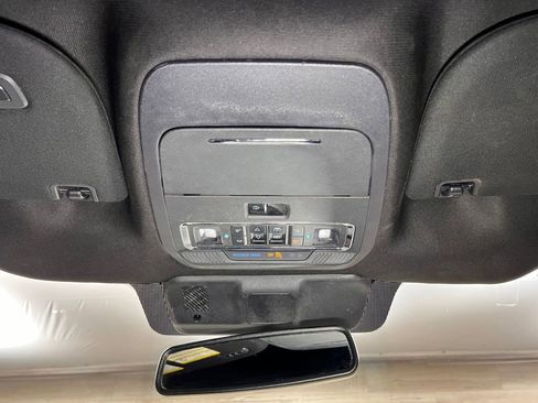 Used 2021 Ford F150 Lariat w/ Max Trailer Tow Package image 18