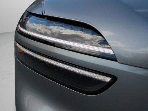 New 2026 Genesis GV70 2.5T Advanced AWD/4WD image 24