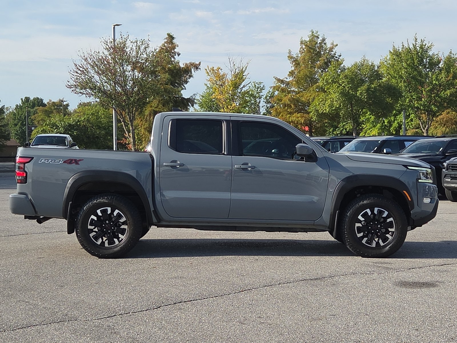 Used 2024 Nissan Frontier PRO-4X w/ Off-Road Protection Package AWD/4WD image 6