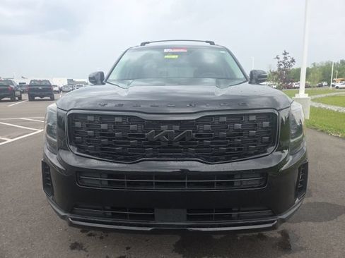 Used 2022 Kia Telluride EX w/ EX Premium Package AWD/4WD image 3