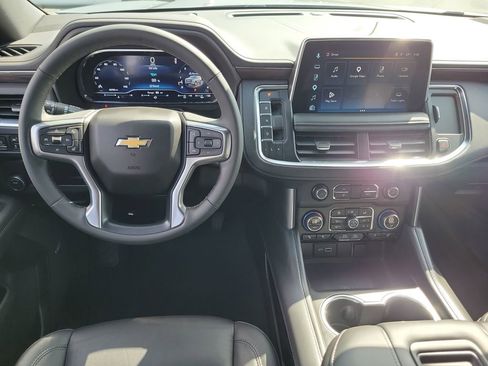 Used 2023 Chevrolet Tahoe LT w/ Luxury Package RWD image 4