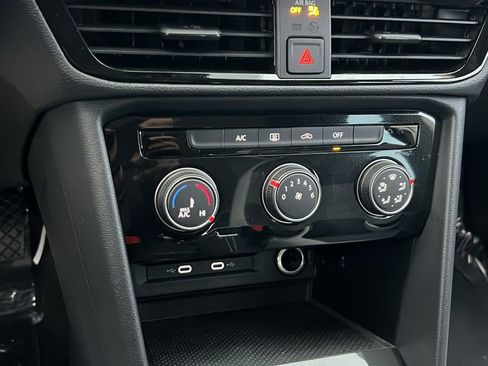 New 2026 Volkswagen Taos S image 23