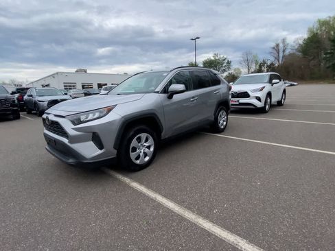 Used 2019 Toyota RAV4 LE w/ All Weather Liner Package AWD/4WD image 4