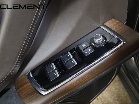 Used 2021 MAZDA CX-9 Signature image 26