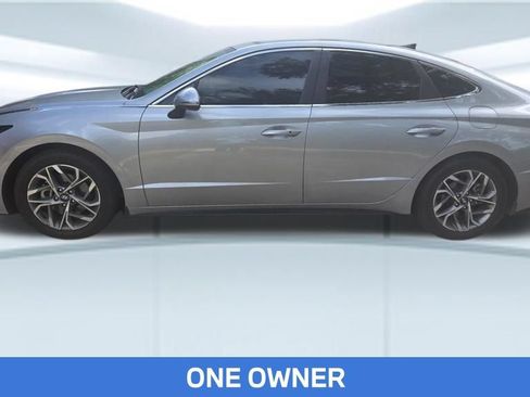 Used 2023 Hyundai Sonata SEL FWD image 2